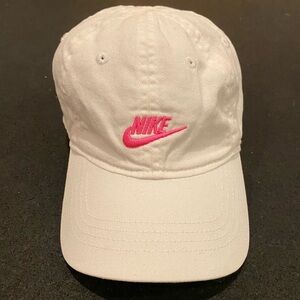 Nike infant baseball cap
